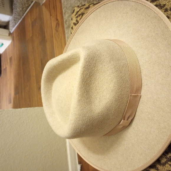 Gigi pip fedora - Picture 2 of 4